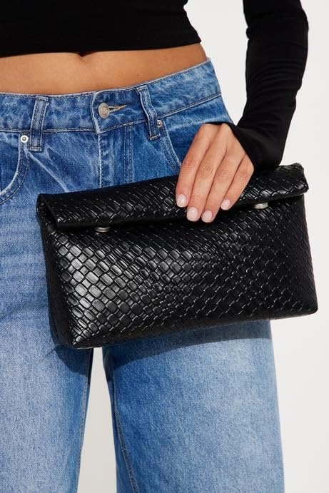 Crocodile Pattern Clutch Purse for Women Faux Leather Envelope Evening Bag Minimalist Handbag for Wedding Cocktail Party
