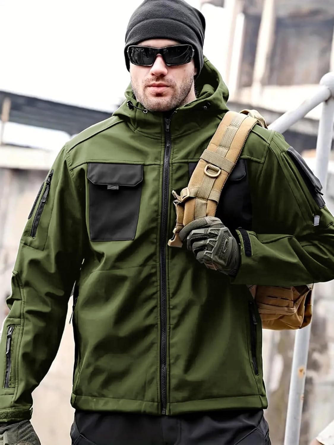 Men's Tactical Soft Shell Jacket Lightweight Water-Resistant Spring Fall Windbreaker Zip up Hooded Coat with Pockets